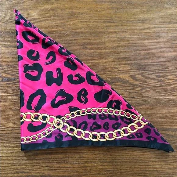 H&M Pink and Black Leopard Print Scarf - Picture 3 of 3